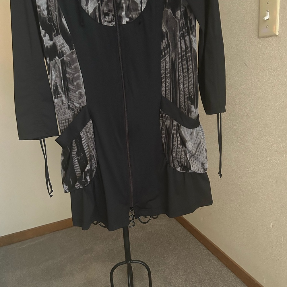 Joseph Ribkoff Size 8 Jacket - Picture 14 of 16